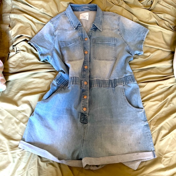 Jean jumpsuit - Picture 1 of 2